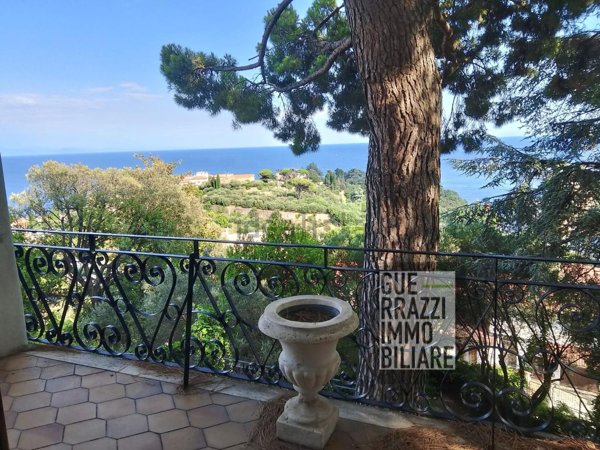 casa indipendente in vendita ad Albissola Marina