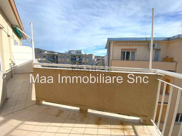 appartamento in vendita ad Albissola Marina