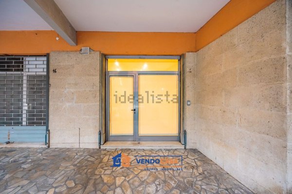locale commerciale in vendita ad Albissola Marina