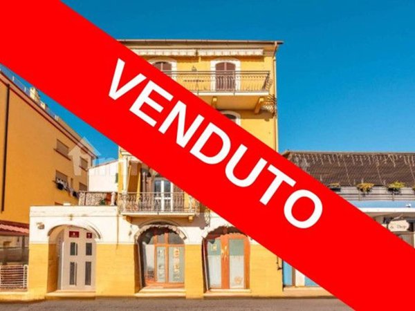 appartamento in vendita ad Albissola Marina