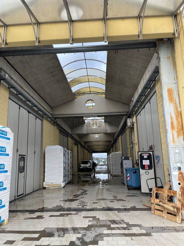 ufficio in vendita ad Albissola Marina