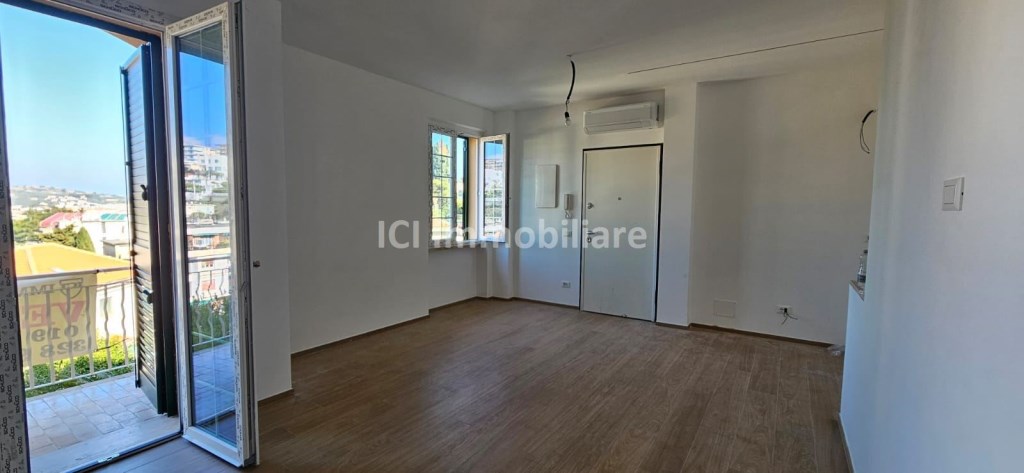 appartamento in vendita ad Albissola Marina