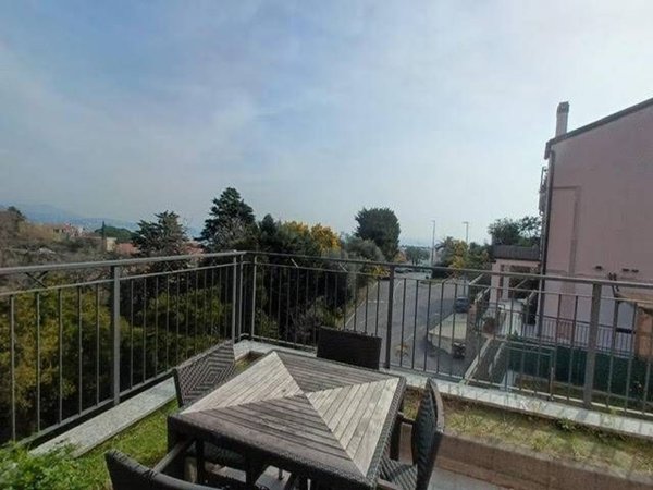 appartamento in vendita ad Albissola Marina