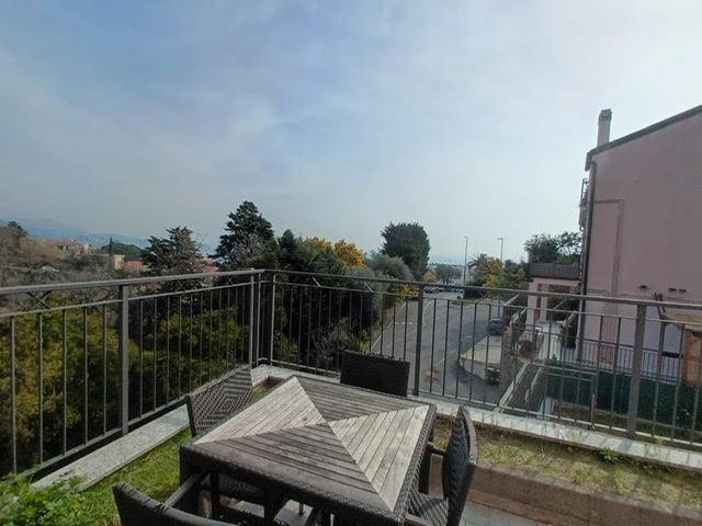 appartamento in vendita ad Albissola Marina