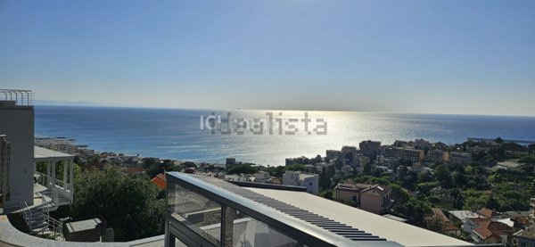 appartamento in vendita ad Albissola Marina