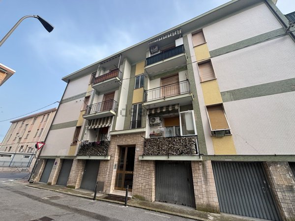 appartamento in vendita ad Albissola Marina