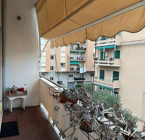 appartamento in vendita ad Albissola Marina