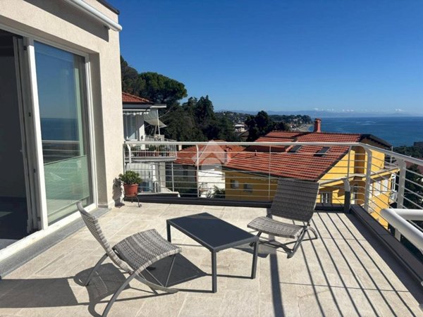 appartamento in vendita ad Albissola Marina