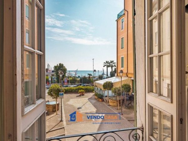 appartamento in vendita ad Albissola Marina