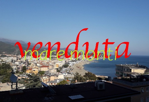 appartamento in vendita ad Albissola Marina