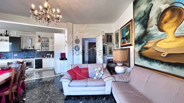 appartamento in vendita ad Albissola Marina