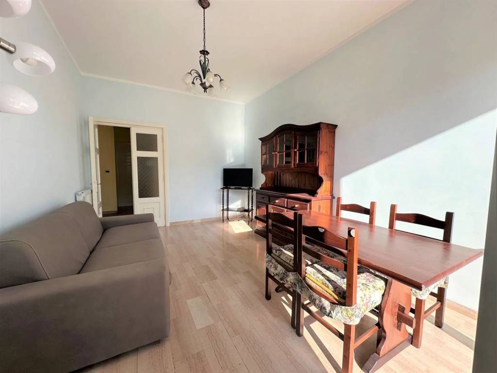 appartamento in vendita ad Albissola Marina