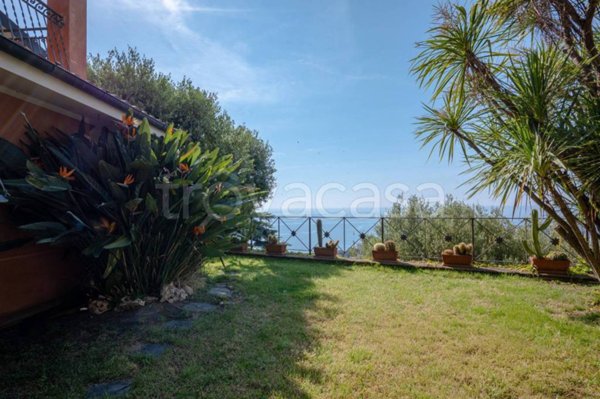 casa indipendente in vendita ad Albissola Marina