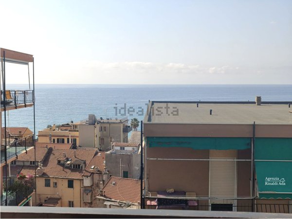 appartamento in vendita ad Albissola Marina