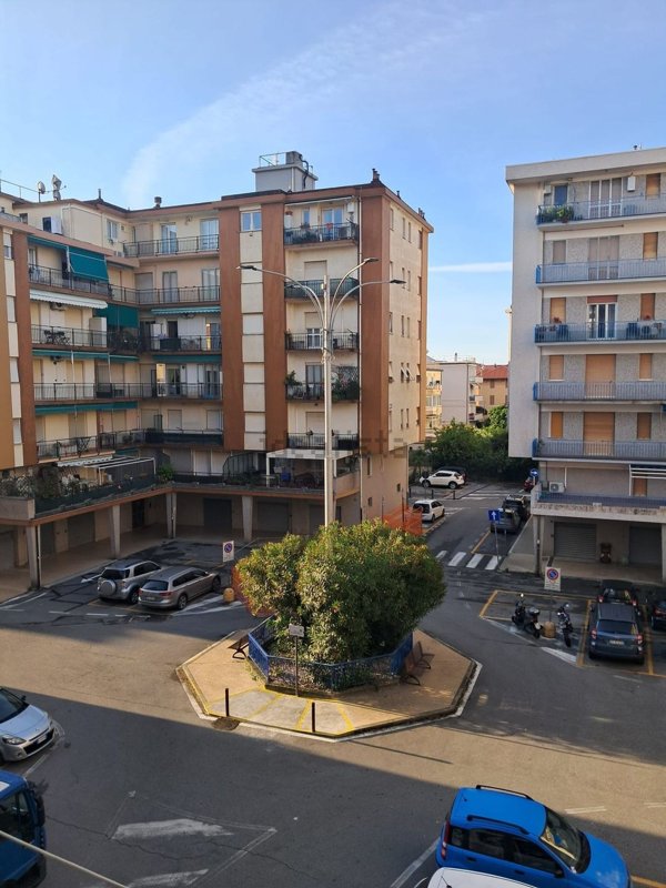 appartamento in vendita ad Albissola Marina