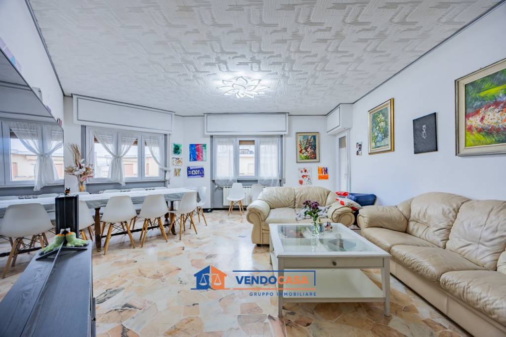 appartamento in vendita ad Albissola Marina