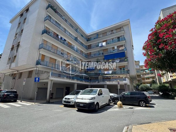 appartamento in vendita ad Albissola Marina