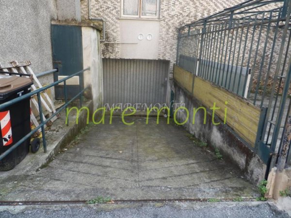 casa indipendente in vendita ad Albissola Marina