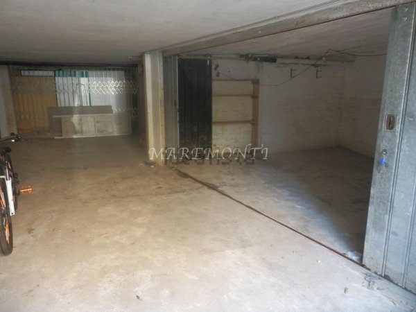 locale di sgombero in vendita ad Albissola Marina