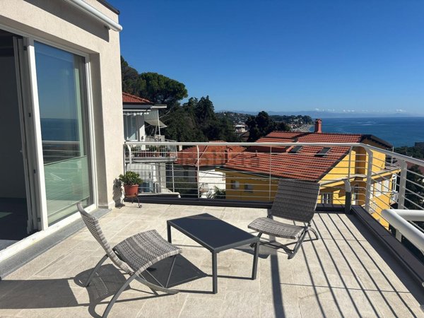 appartamento in vendita ad Albissola Marina