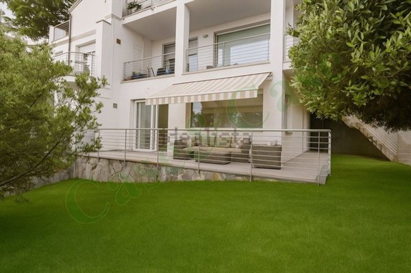 casa indipendente in vendita ad Albissola Marina