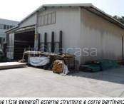 locale commerciale in vendita ad Albissola Marina