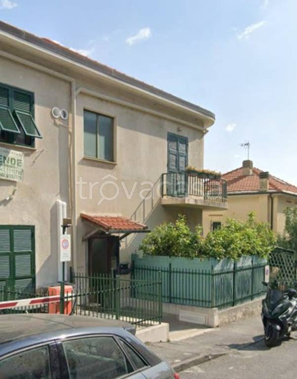 appartamento in vendita ad Albissola Marina