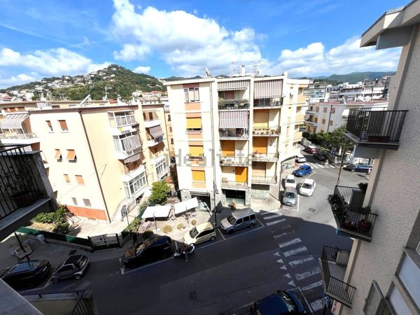 appartamento in vendita ad Albissola Marina