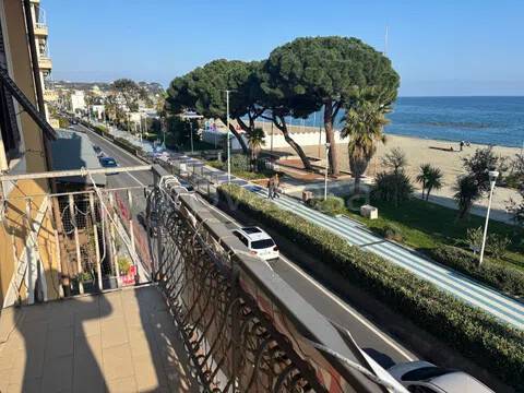 appartamento in vendita ad Albissola Marina