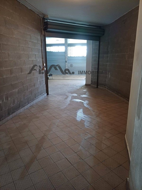 box auto in vendita ad Albissola Marina