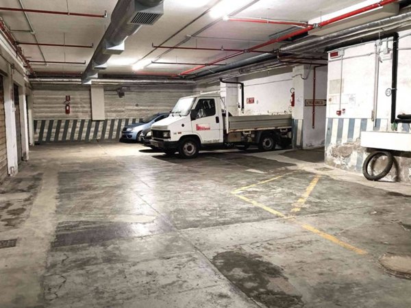 box auto in vendita ad Albissola Marina