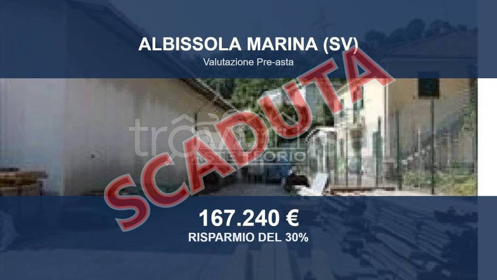 locale commerciale in vendita ad Albissola Marina