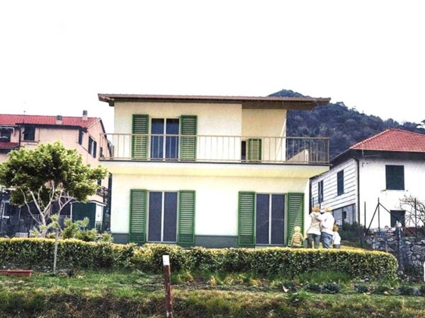 terreno agricolo in vendita ad Albisola Superiore in zona Ellera