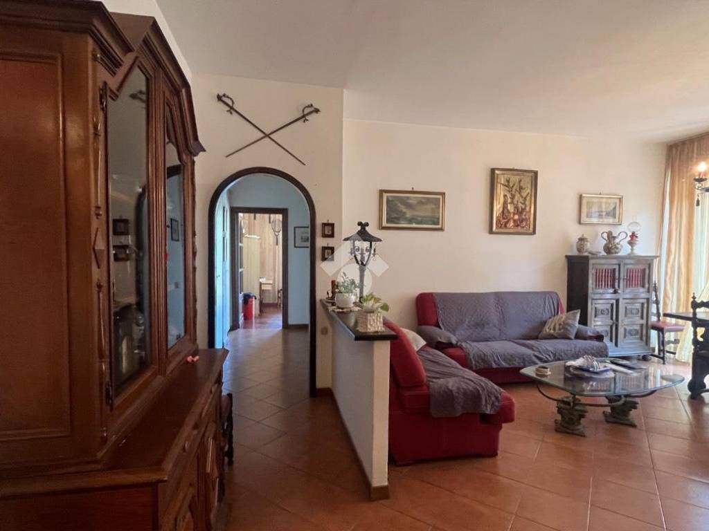 appartamento in vendita ad Albisola Superiore