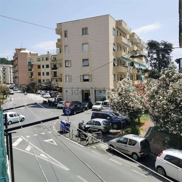 appartamento in vendita ad Albisola Superiore