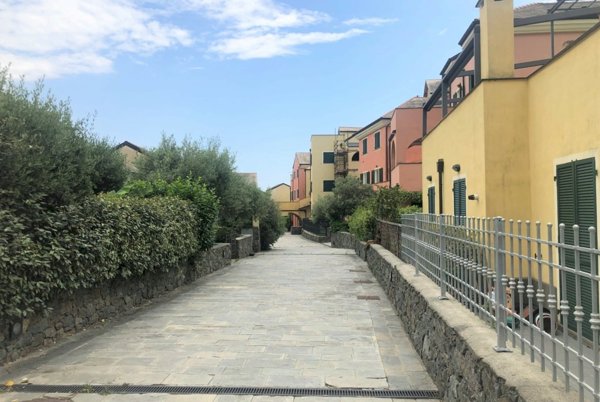appartamento in vendita ad Albisola Superiore