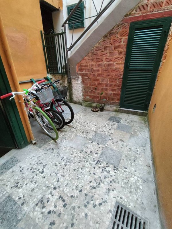 appartamento in vendita ad Albisola Superiore
