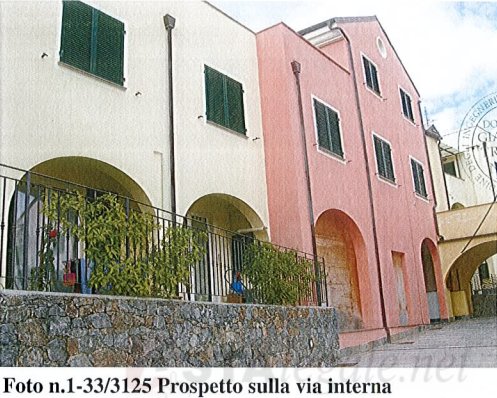 appartamento in vendita ad Albisola Superiore