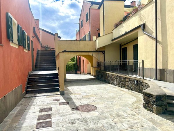 appartamento in vendita ad Albisola Superiore