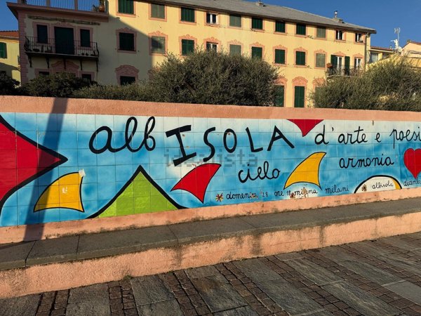 appartamento in vendita ad Albisola Superiore
