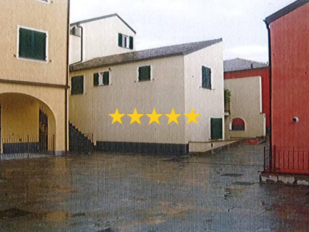 appartamento in vendita ad Albisola Superiore