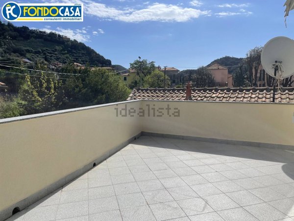 appartamento in vendita ad Albisola Superiore in zona Ellera