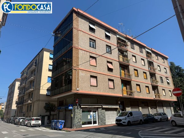 appartamento in vendita ad Albisola Superiore