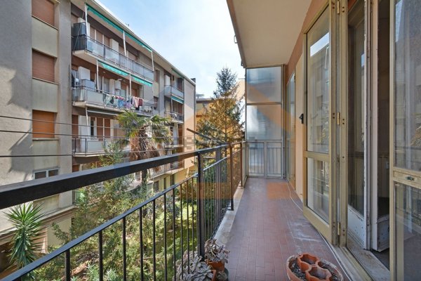 appartamento in vendita ad Albisola Superiore