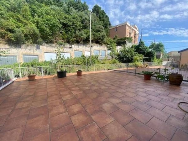 appartamento in vendita ad Albisola Superiore