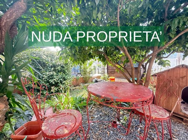 appartamento in vendita ad Albisola Superiore