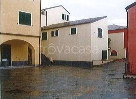 appartamento in vendita ad Albisola Superiore