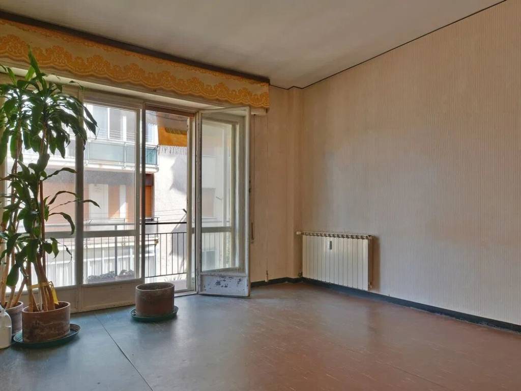 appartamento in vendita ad Albisola Superiore