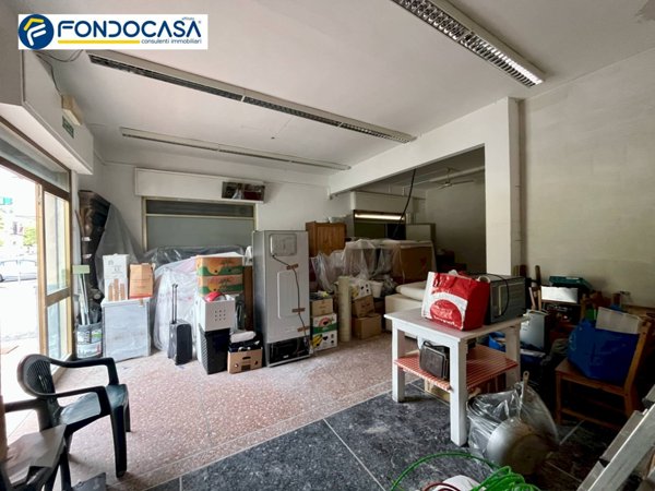 locale di sgombero in vendita ad Albisola Superiore