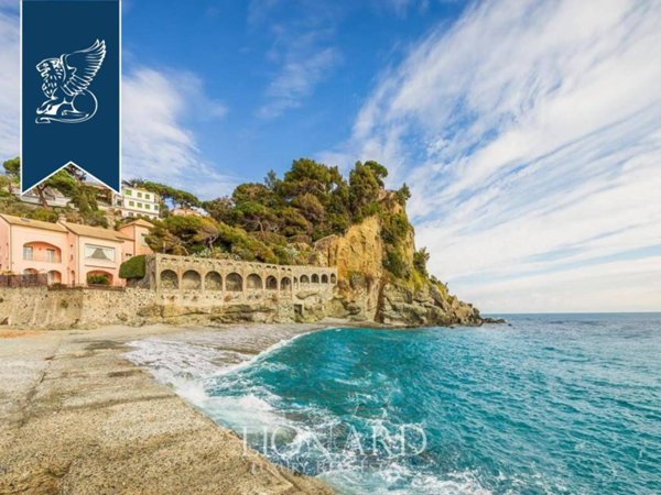 casa indipendente in vendita ad Albisola Superiore